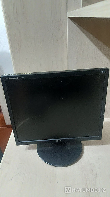 Selling LG monitor Almaty - photo 1