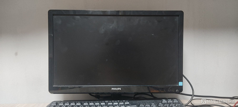 Монитор Philips 20 дюйм Алматы - изображение 1