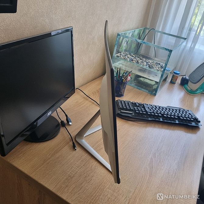 Selling monitor made in Korea Almaty - photo 2