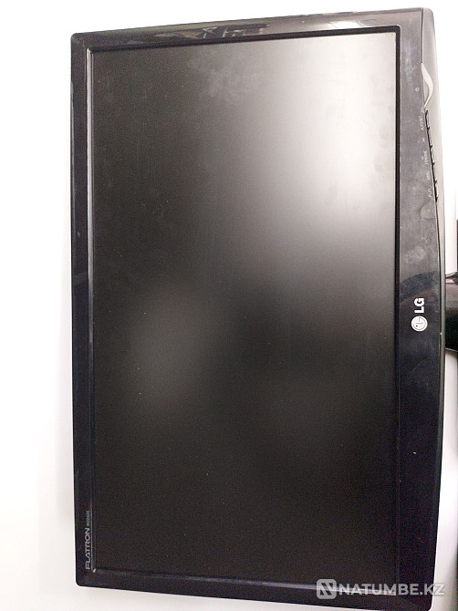 Монитор LG 22 дюйма Алматы - изображение 1