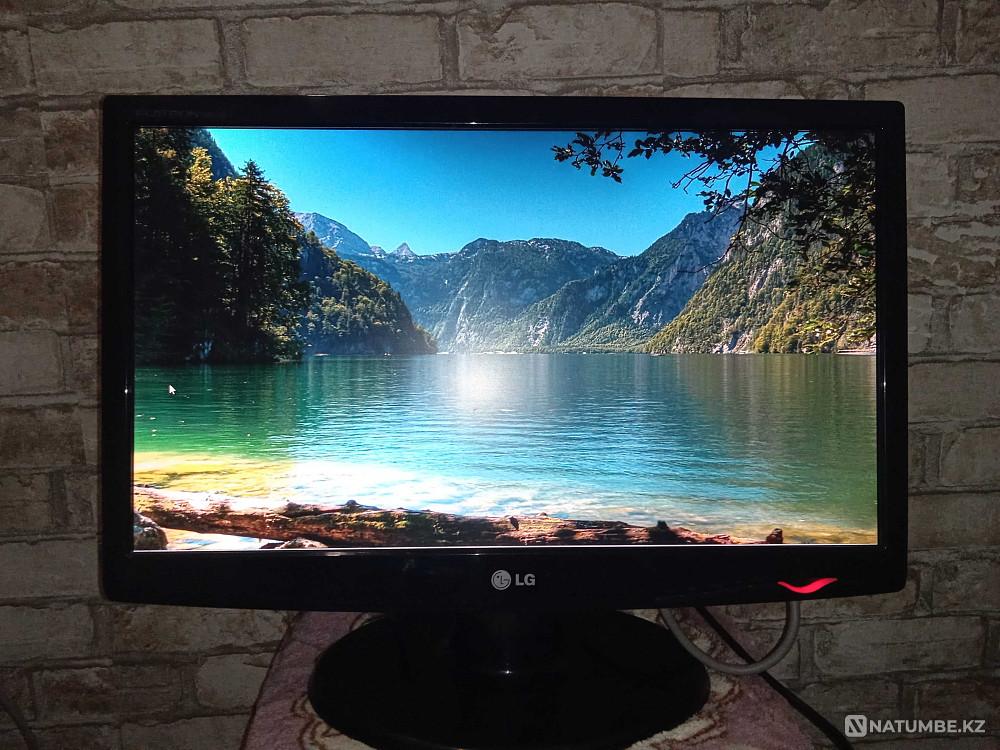 Монитор LG Flatron W2243SV (21.5) Алматы - изображение 1