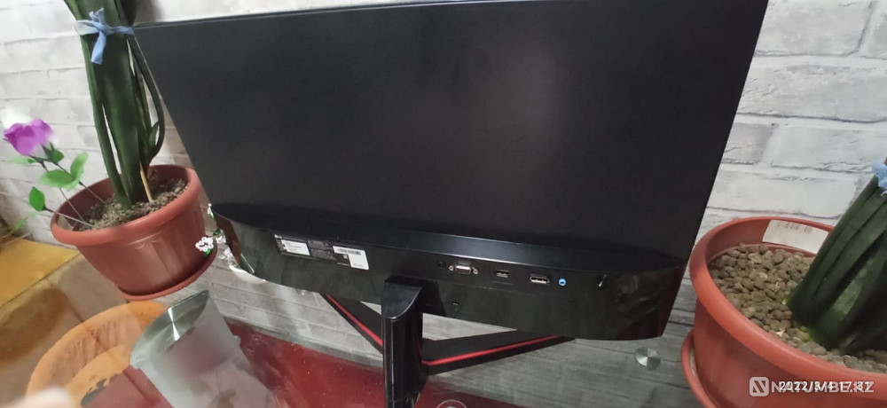 Монитор LG 24" IPS 75гц Алматы - изображение 2