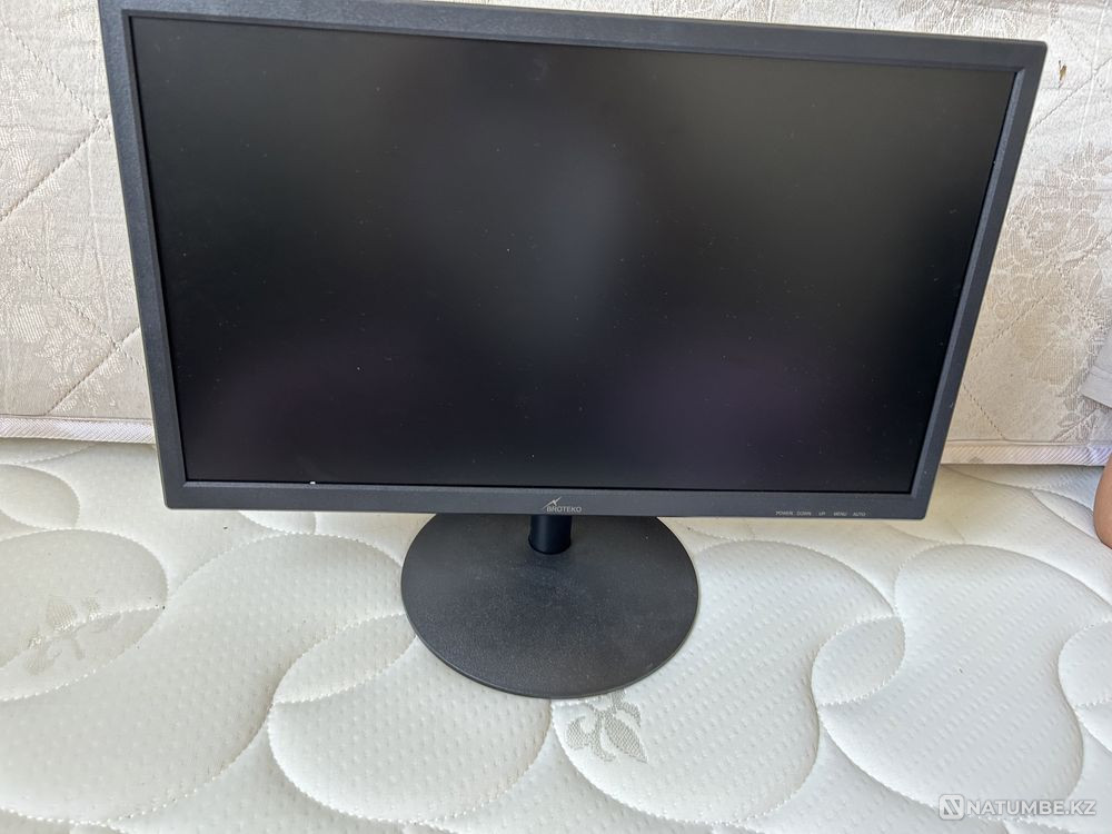 Selling monitor bought in megabit Almaty - photo 1