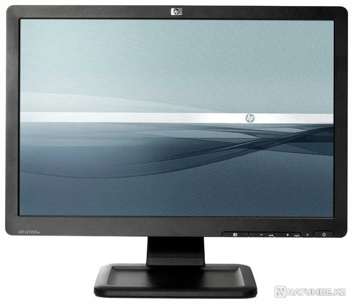 19" Монитор HP LE1901w; 1440x900; 76 Гц; TN Алматы - изображение 1