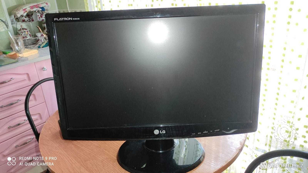 ЖК монитор LG Flatron W2043S; 20" Алматы - изображение 1