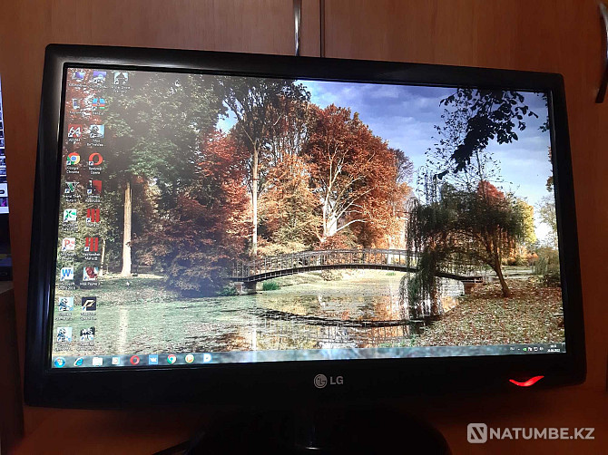 Selling an LG monitor (Full HD 23 inches 75Hz) in excellent condition. Almaty - photo 3