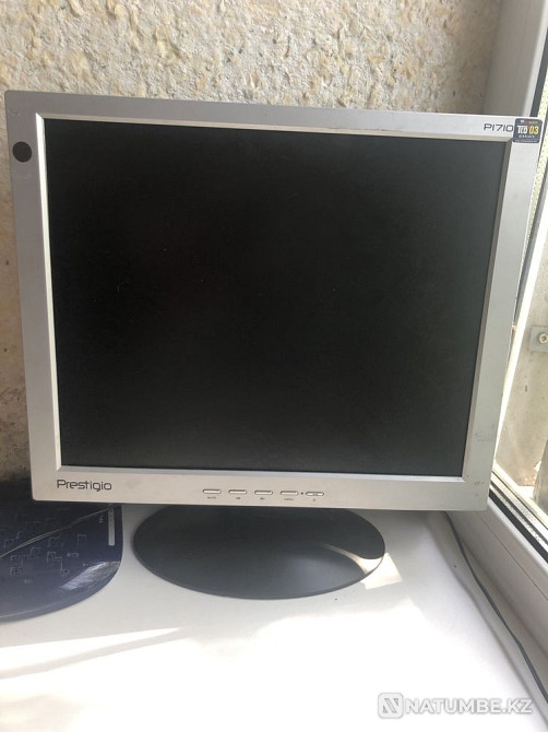 жұмыс істейтін монитор жақсы жағдайда  Алматы - изображение 1