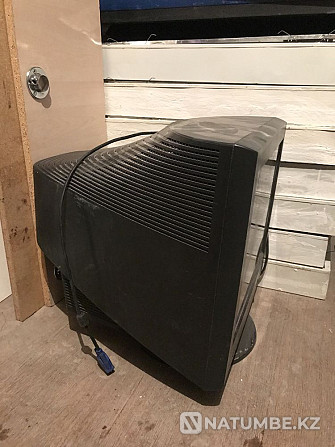 Selling LG monitor. FLATRON ez T717B. Cord included. Almaty - photo 4