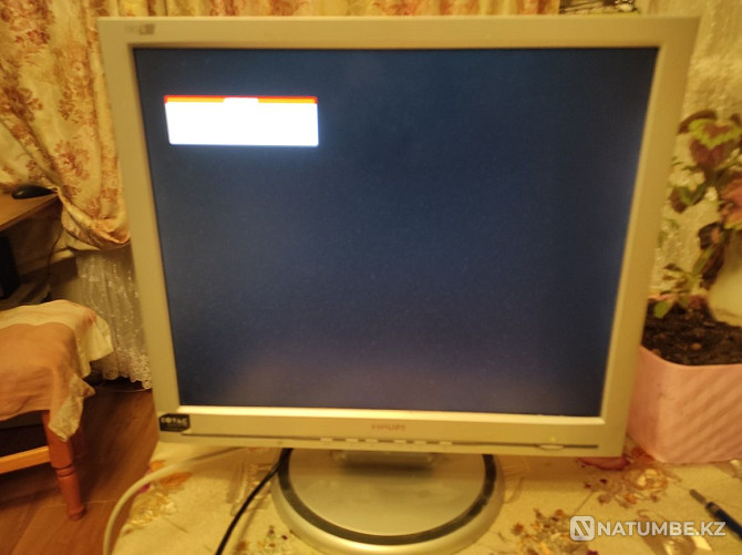 Monitor 19 philips Almaty - photo 1