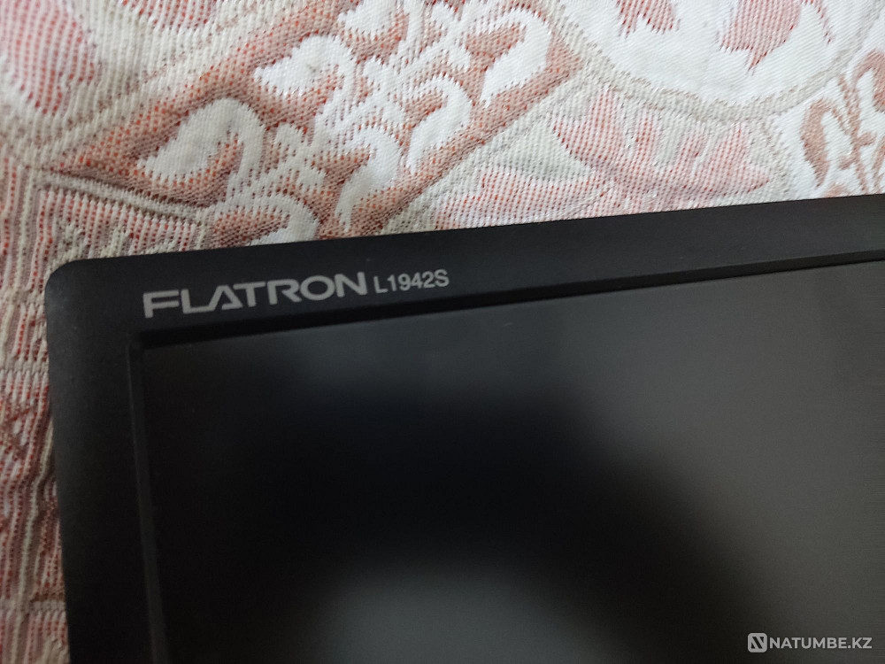 Монитор 1280x1024 ; flatron L1942s Алматы - изображение 4