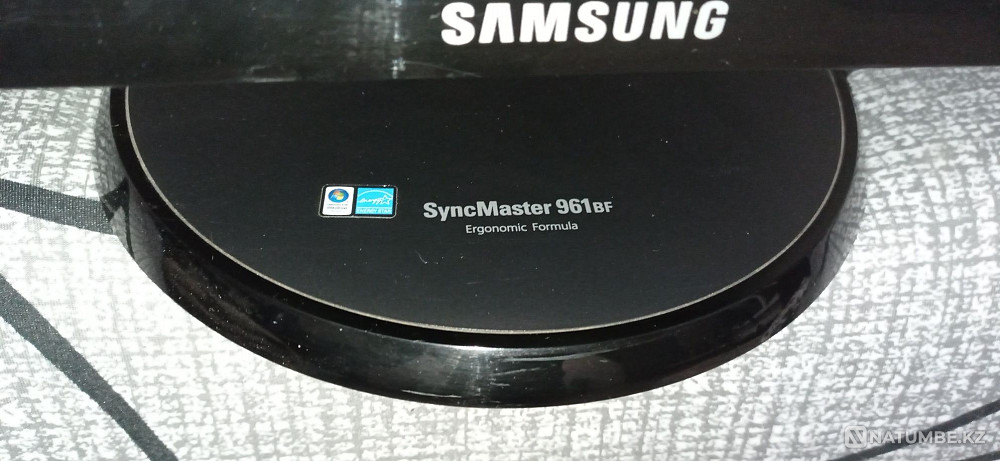 Монитор Samsung 19 дюймов Алматы - изображение 2