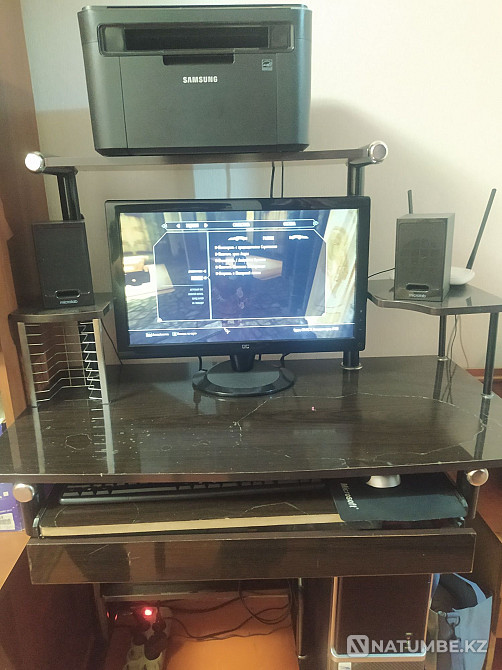 Монитор процессоры мен принтердің барлығы бірге үстел динамиктері  Алматы - изображение 1