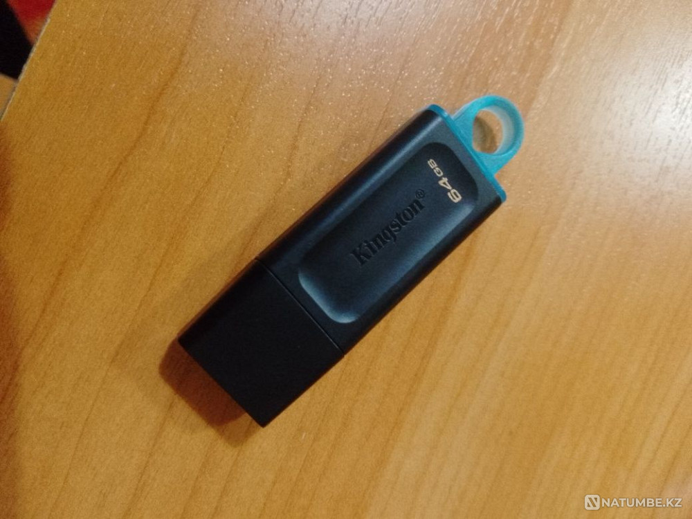 Флешка kingston на 64гб Алматы - изображение 1