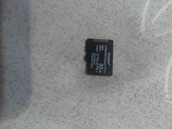 Продам микро флешку  kingston 32gb торга нет Алматы