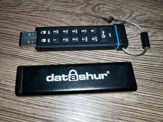 Защищенный USB-накопитель iStorage DatAshur Flash Drive 16Gb Алматы