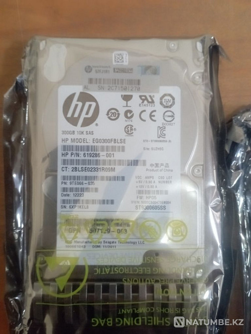Urgent Hard drive 10gb sas EG0300 Almaty - photo 1
