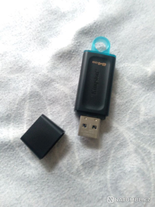 Продам USB 3.2 флешку 64gb с виндой 7;10;11 с активатором Алматы - изображение 1