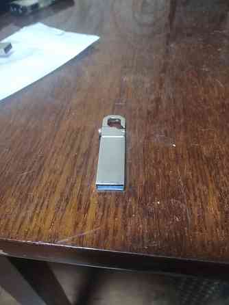 Продам USB флешку на 64 Гб Алматы