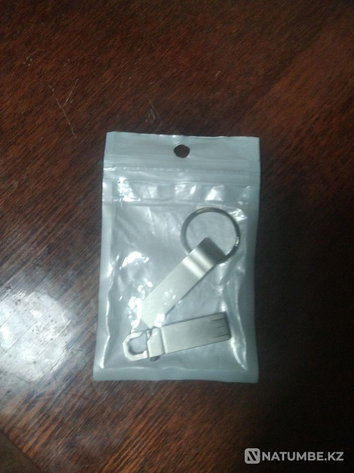 Продам USB флешку на 64 Гб Алматы - изображение 1