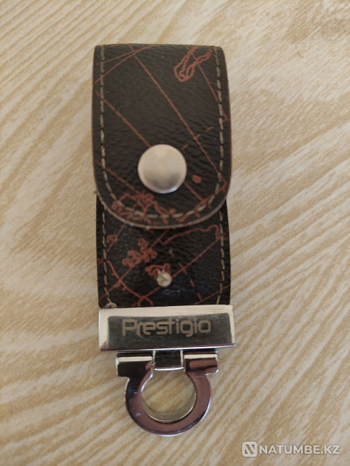 Selling 8 GB flash drive Almaty - photo 1