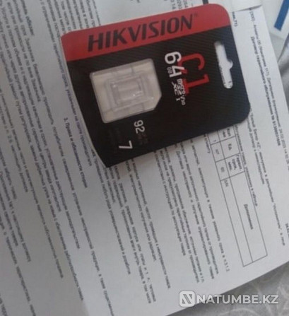 Selling micro flash drive 64Gb for DVR Almaty - photo 2