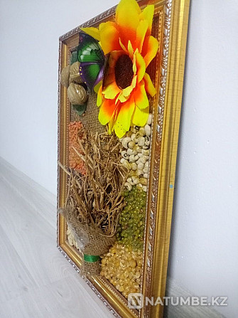 Тастар мен өсімдіктердің кірістірулері бар сурет  - изображение 3