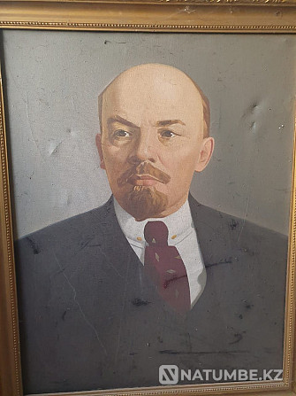 Lenin painting urgently  - photo 1