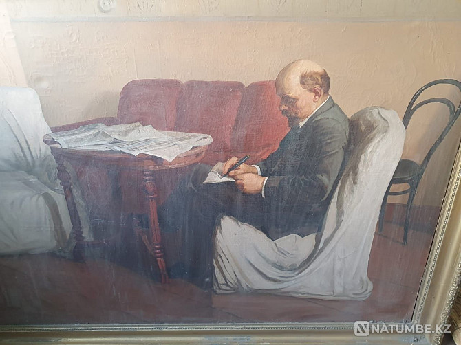 Lenin painting urgently  - photo 5