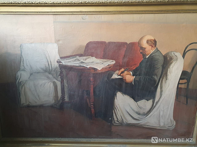 Lenin painting urgently  - photo 4