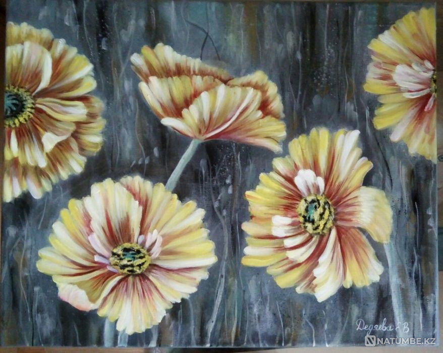 Oil paintings for March 8  - photo 1