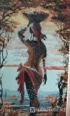 Selling paintings made of rhinestones  - photo 6