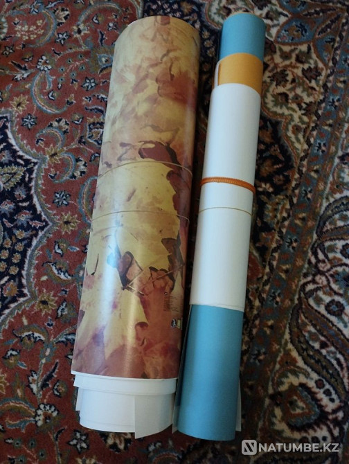 Остатки разной бумаги для рисования  - изображение 1