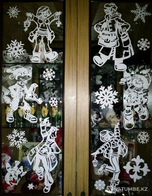 Роспись окон; рисунки; художник  - изображение 1