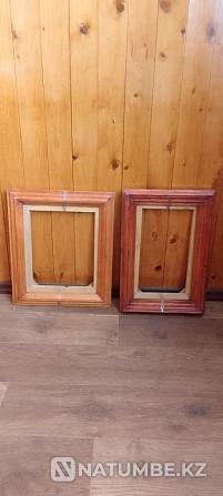 Picture frames made of solid wooden baguette  - photo 1