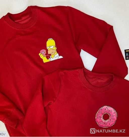 Paired sweatshirts with any inscription or picture  - photo 2