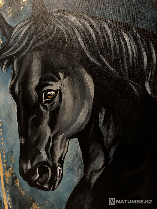 Gorgeous picture of a horse  - photo 3