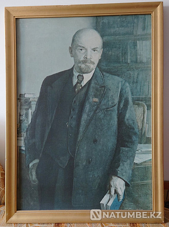 Reproduction on fabric by V.I. Lenin  - photo 1