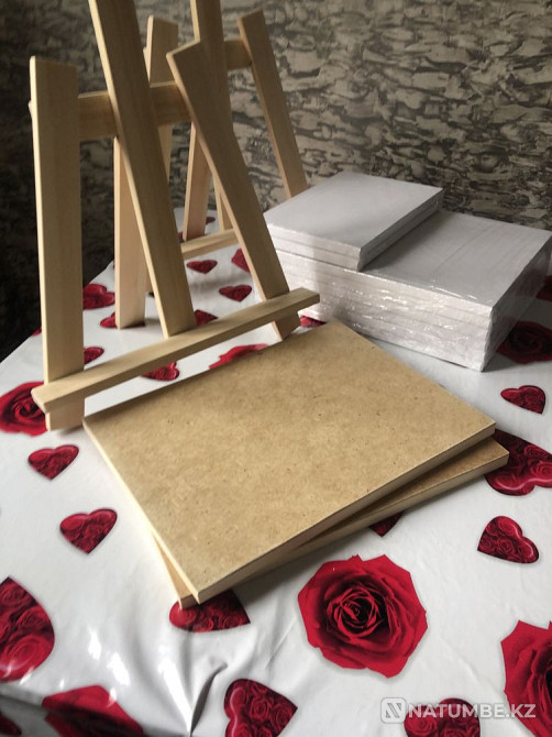 Canvases on a stretcher  - photo 3