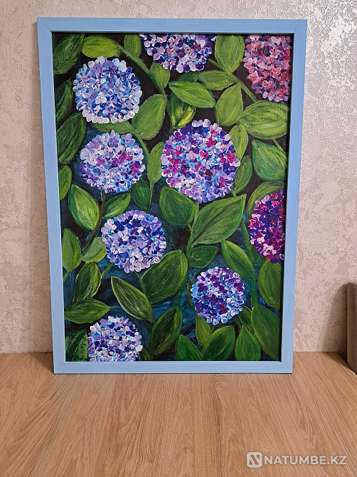 Painting of hydrangea flowers  - photo 1