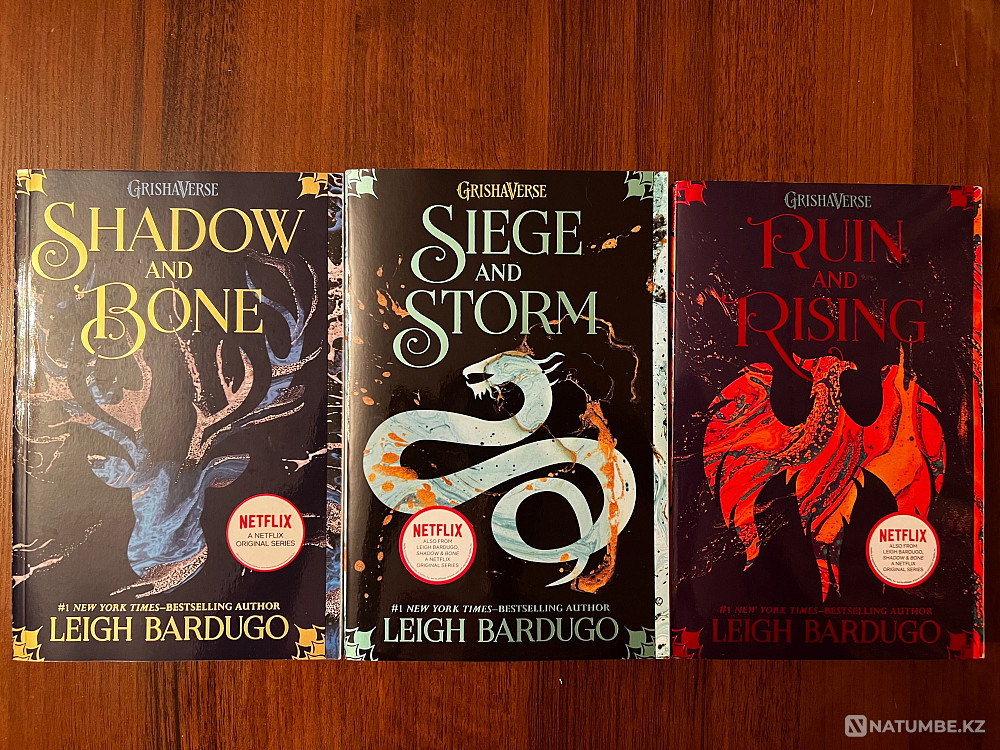 Grishaverse Shadow and Bone by Leigh Bardugo in English (Shadow and Bone) Almaty - photo 5