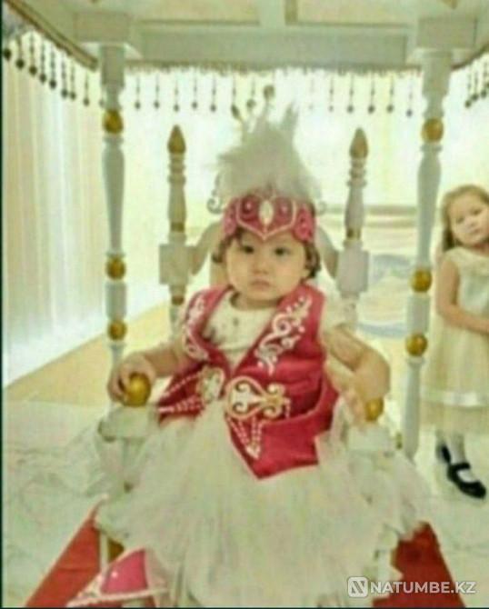 10000 Троннан ба? т?сау кесу бір жасар s?ndet toy шы?уы балалар кітаптары кітаптары  Алматы - изображение 2