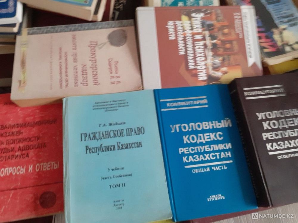 Selling furniture; books, dishes, etc. Almaty - photo 5