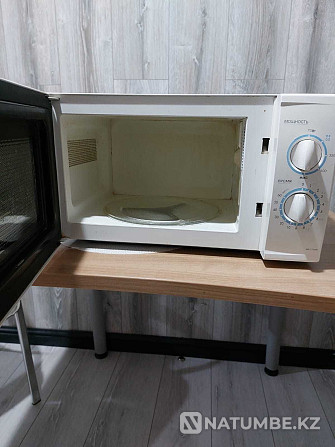 LG microwave oven Almaty - photo 2