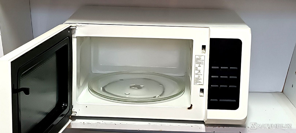 Selling a microwave oven Almaty - photo 4
