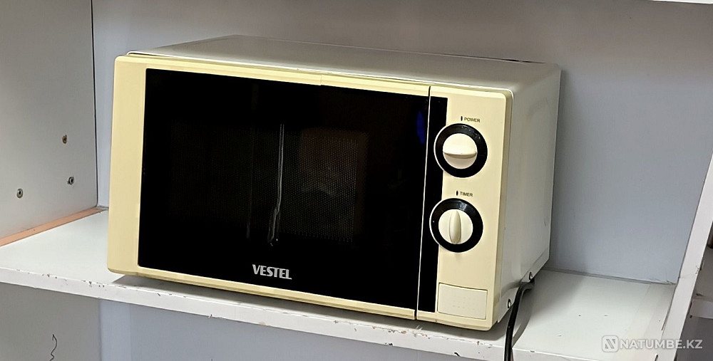 Selling a microwave oven Almaty - photo 3