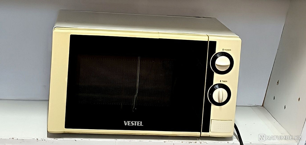 Selling a microwave oven Almaty - photo 1