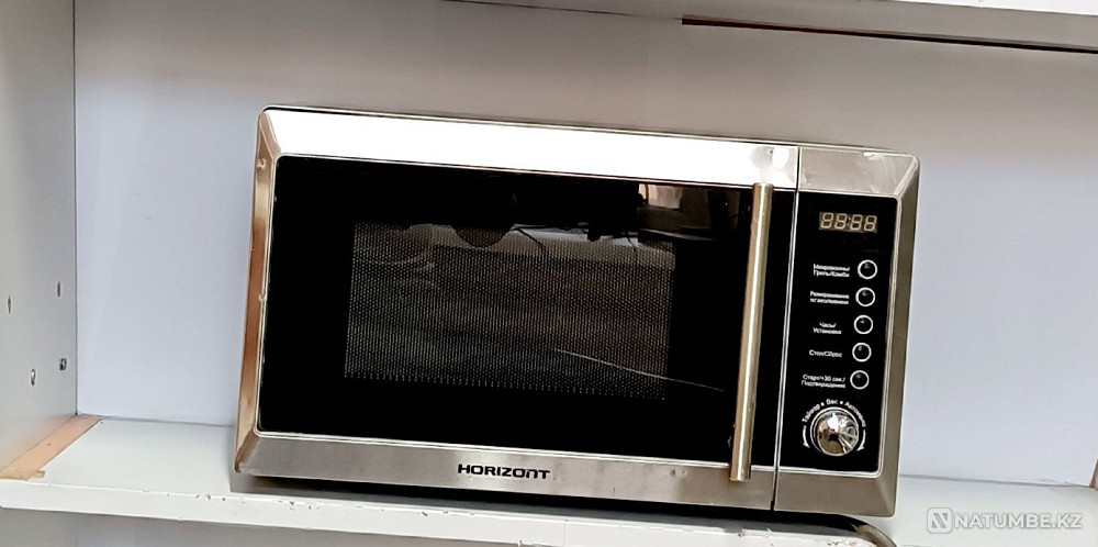 Selling microwave Almaty - photo 1