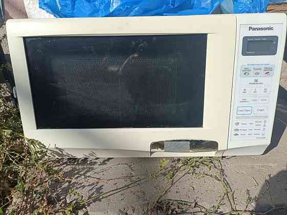 Продам микроволновую на запчасти  Алматы
