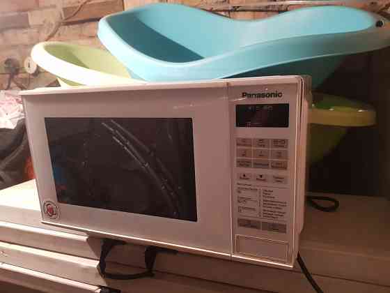 Продам микроволновку панасоник  Алматы