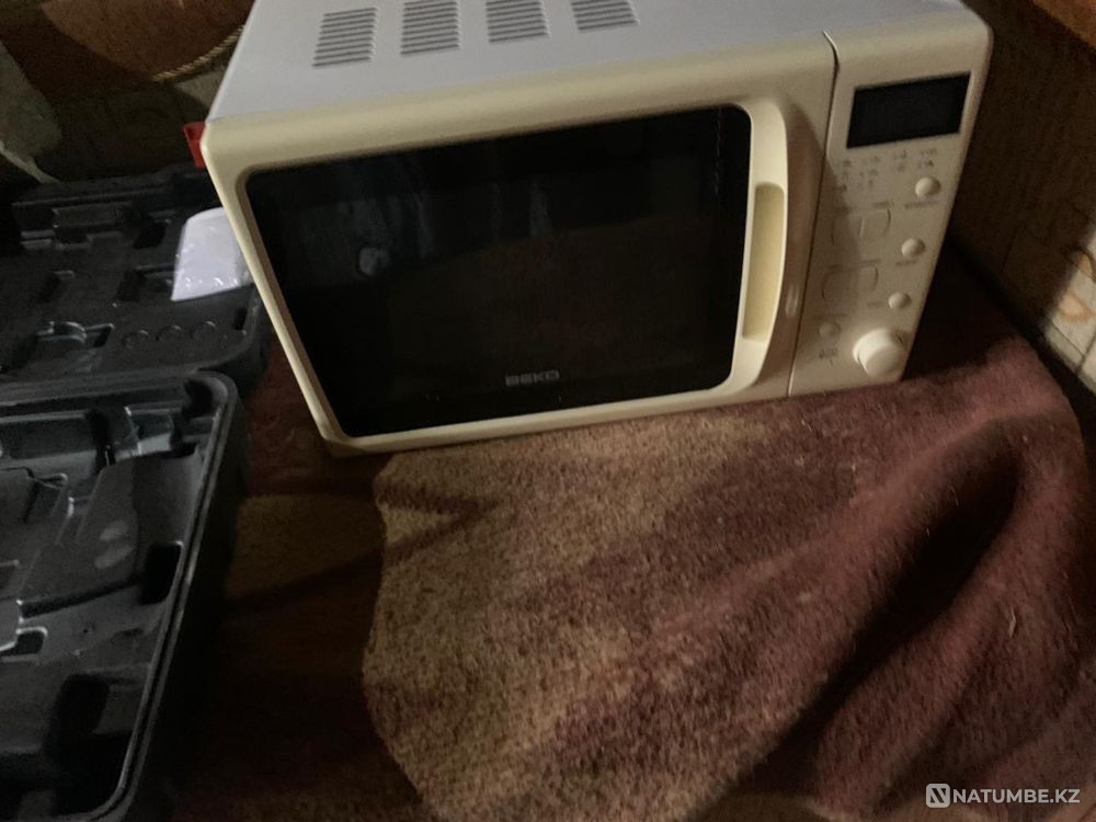 Selling two microwaves Almaty - photo 1